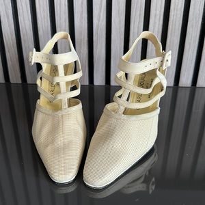 Vintage Charles Jourdan Paris strappy light Linen pumps 3 1/2 inch heel.
